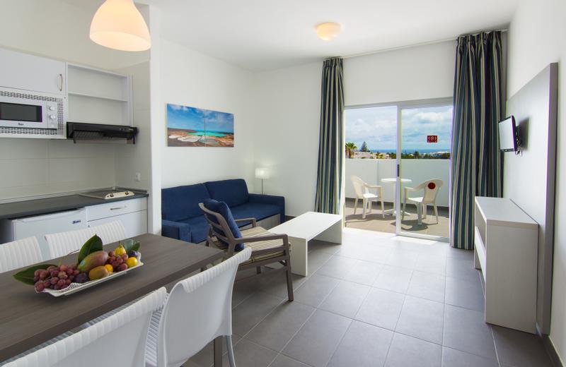 Smartline HSA Ficus | Costa Teguise, Lanzarote | Fühlen Sie sich in Ihrem Urlaub in einem unserer einladenen Apartments wohl
