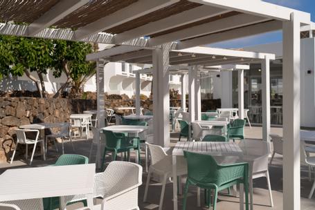 HSA Ficus | Costa Teguise, Lanzarote | Outside restaurant